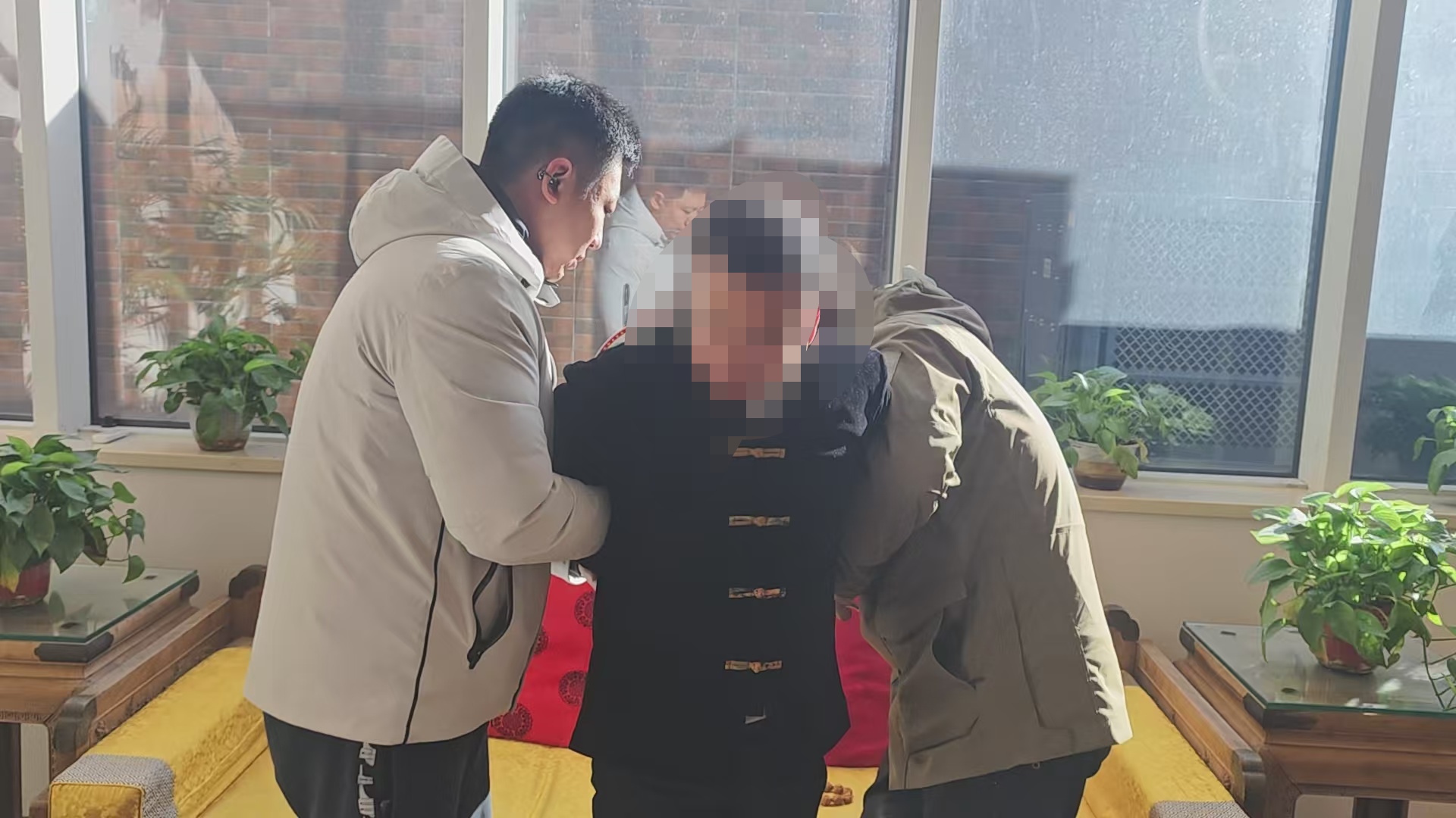 “漂白”的真实版本：31年前的一个嫌疑谋杀案改