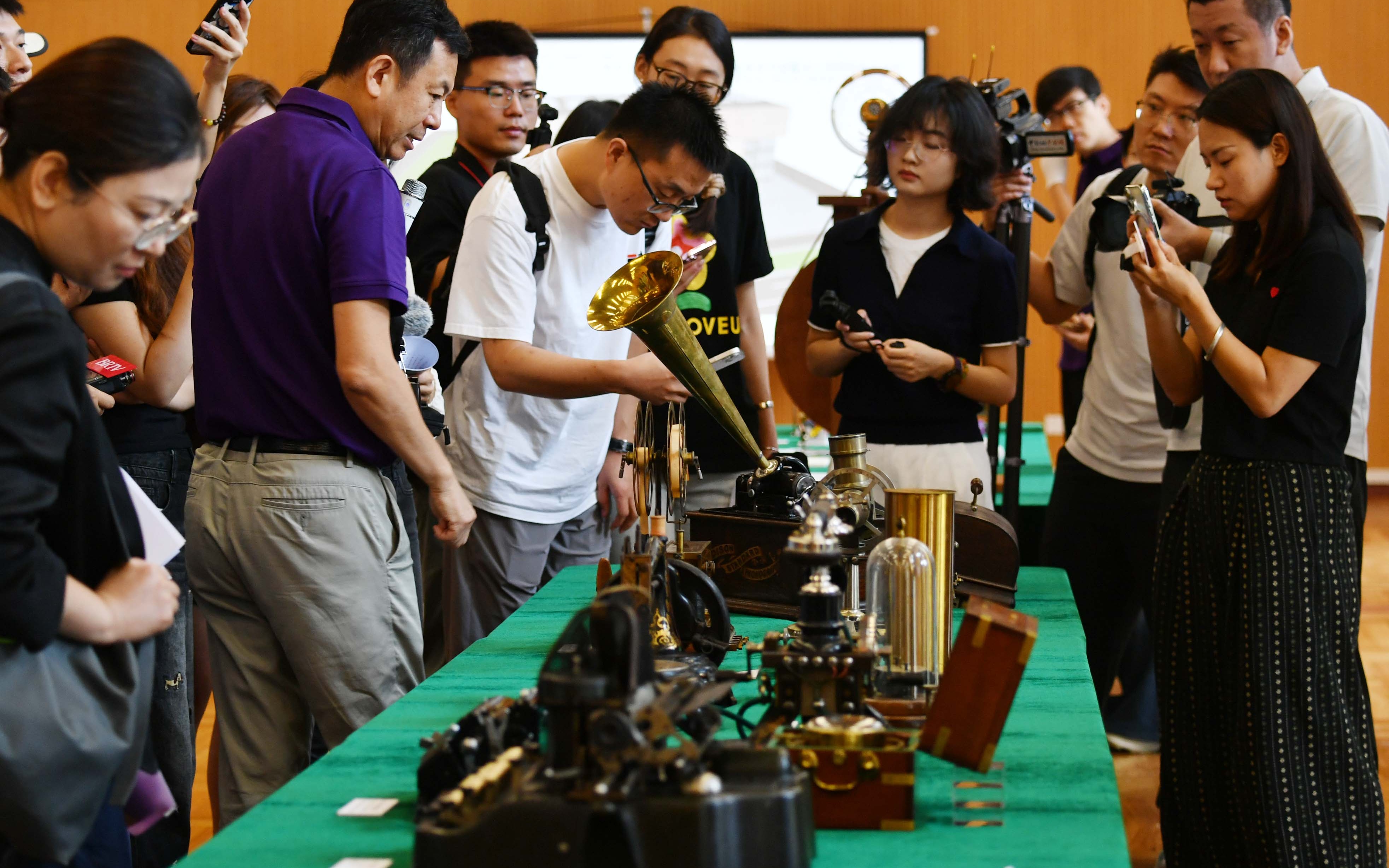 翻译错误：解析值时遇到的意外角色：<。路径