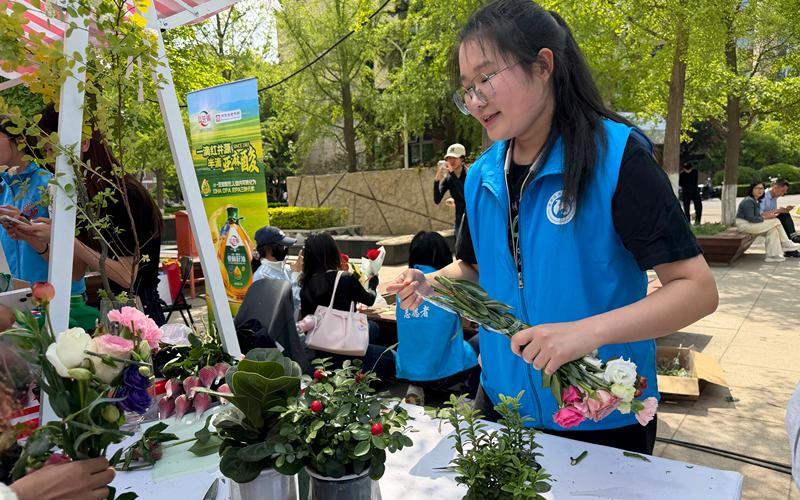 新一轮“双一流”来了！分类推进、适度扩容，高校如何特色突围？ —