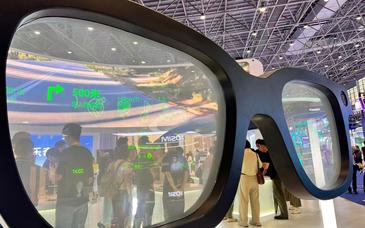 探馆消博会｜从智能穿戴到便民设施，AI如何给智慧生活添彩？