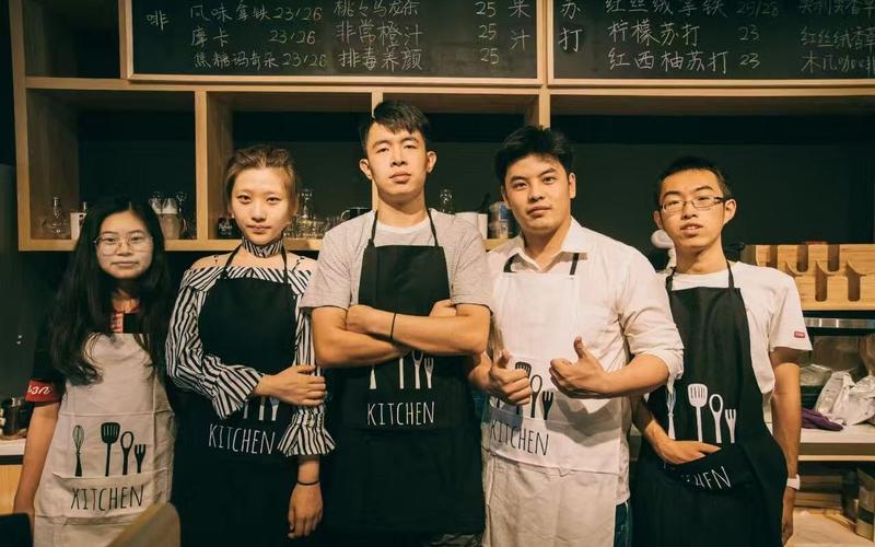 赴国防科技单位就业人数创新高，清华大学公布2026毕业生去向 —
