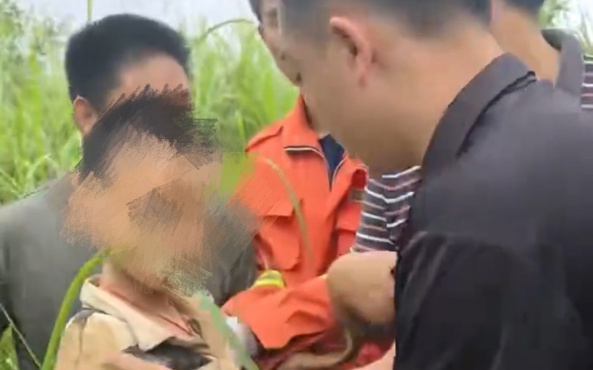 湖南新田13岁智力障碍男孩走失4天被找到：人无碍，被困干水潭