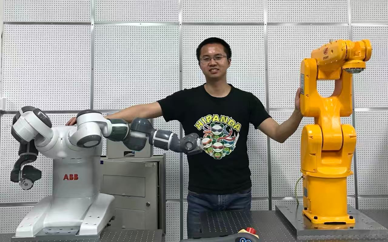 一具身机器人企业发布新模型，获招商局创投、蔚来资本天使轮投资