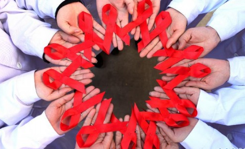 多种疗法让攻克艾滋病不再是幻想!