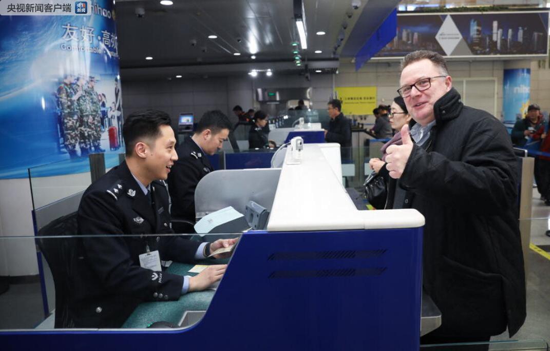 国家移民管理局:2018年全国出入境达6.5亿人次