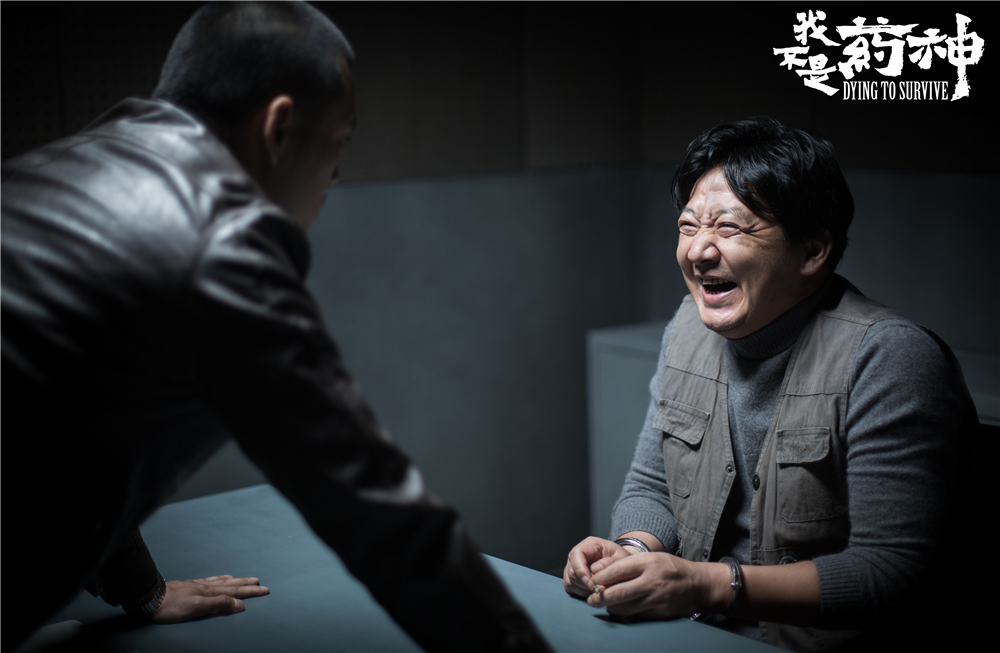 王砚辉电影里演遍了坏人,只求戏外做个普通人