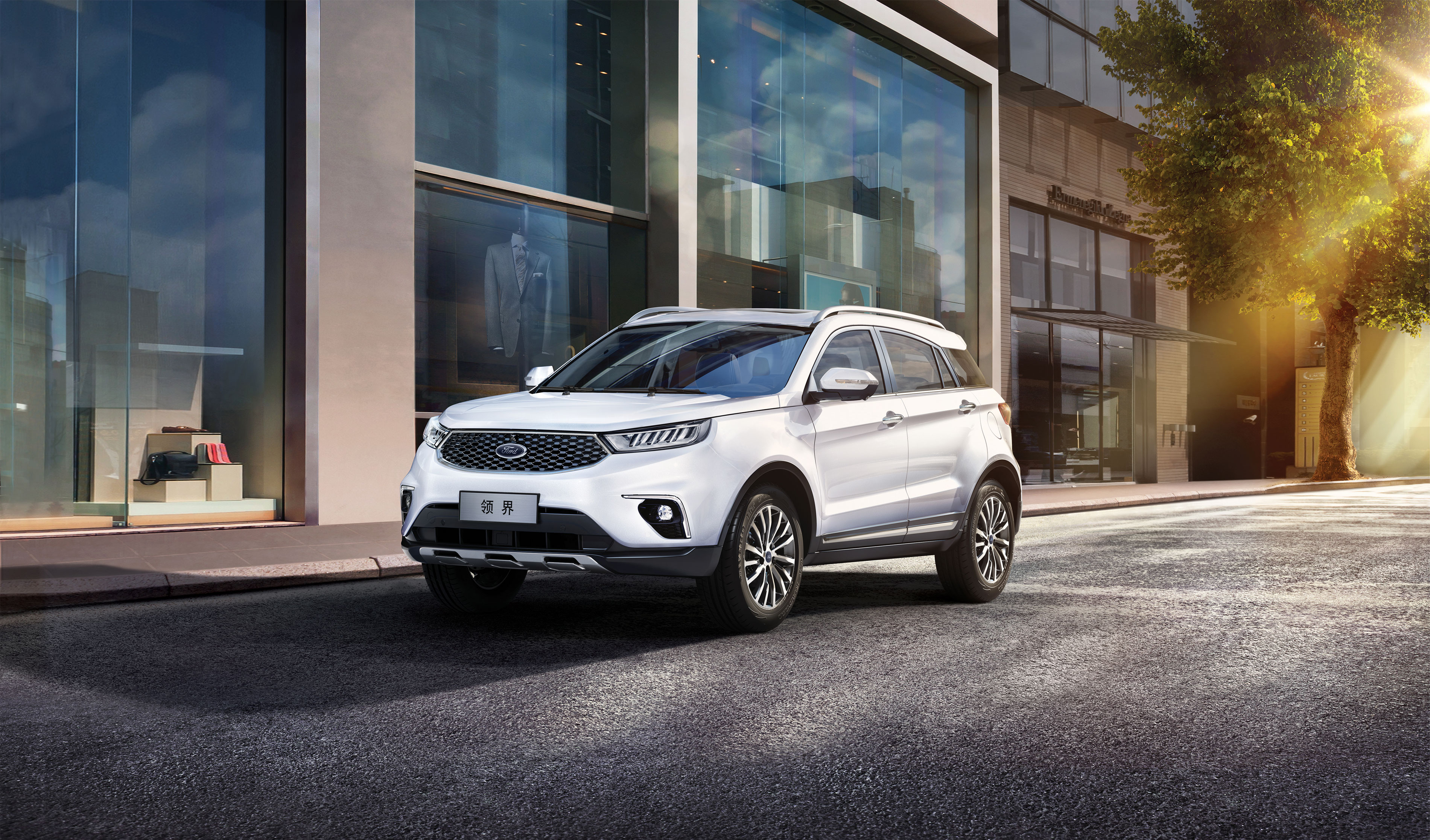 98万元-16.78万元上市时间:1月22日福特领界全新奥迪a6l推出搭载2.