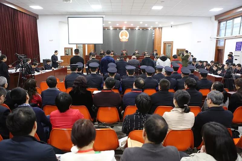 ͼƬ�����������³�������Ժ΢�Ź��ں�