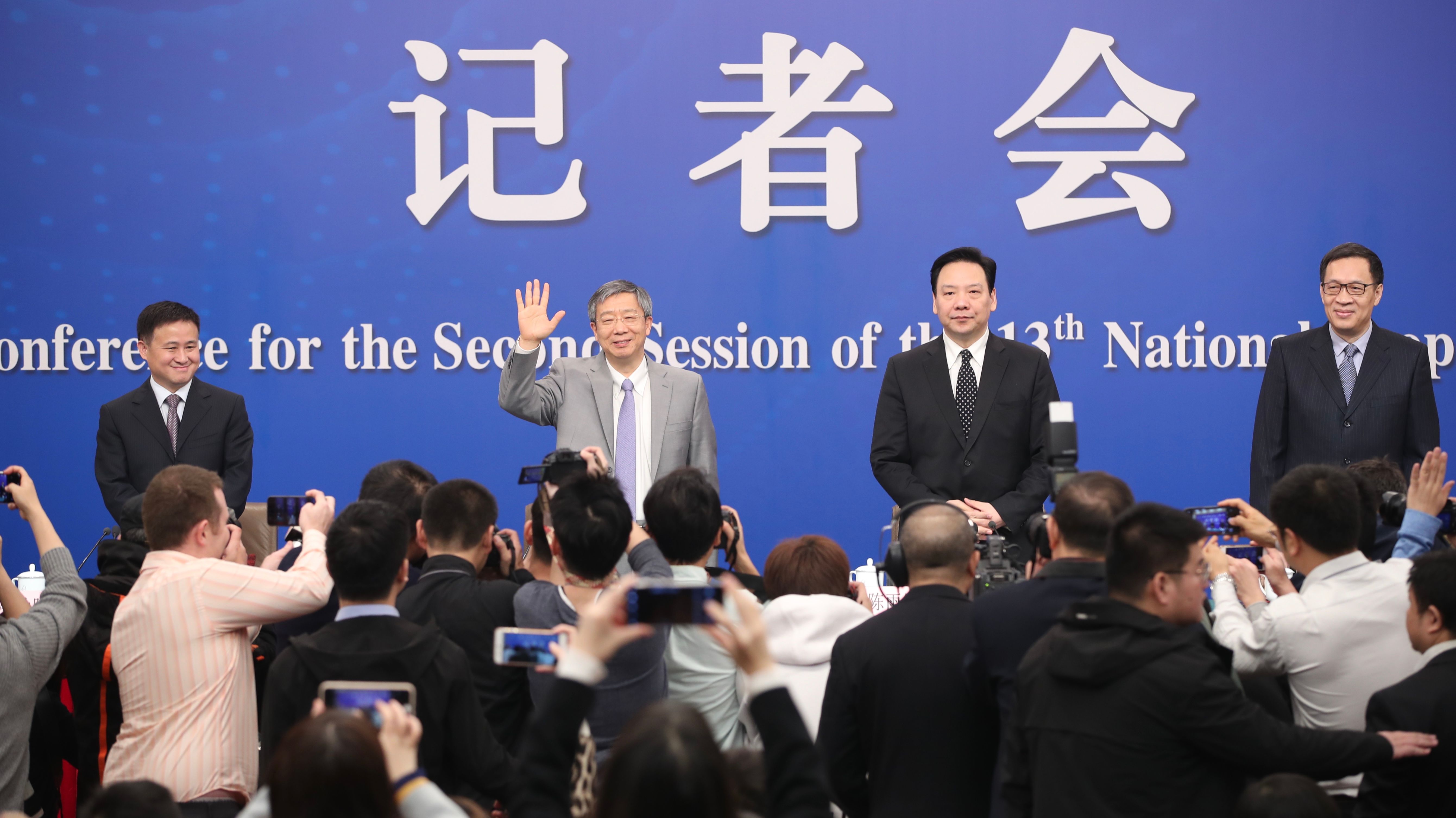 20191027经济半小时_经济半小时 20151027 养老生态调查 稀缺的土地(2)