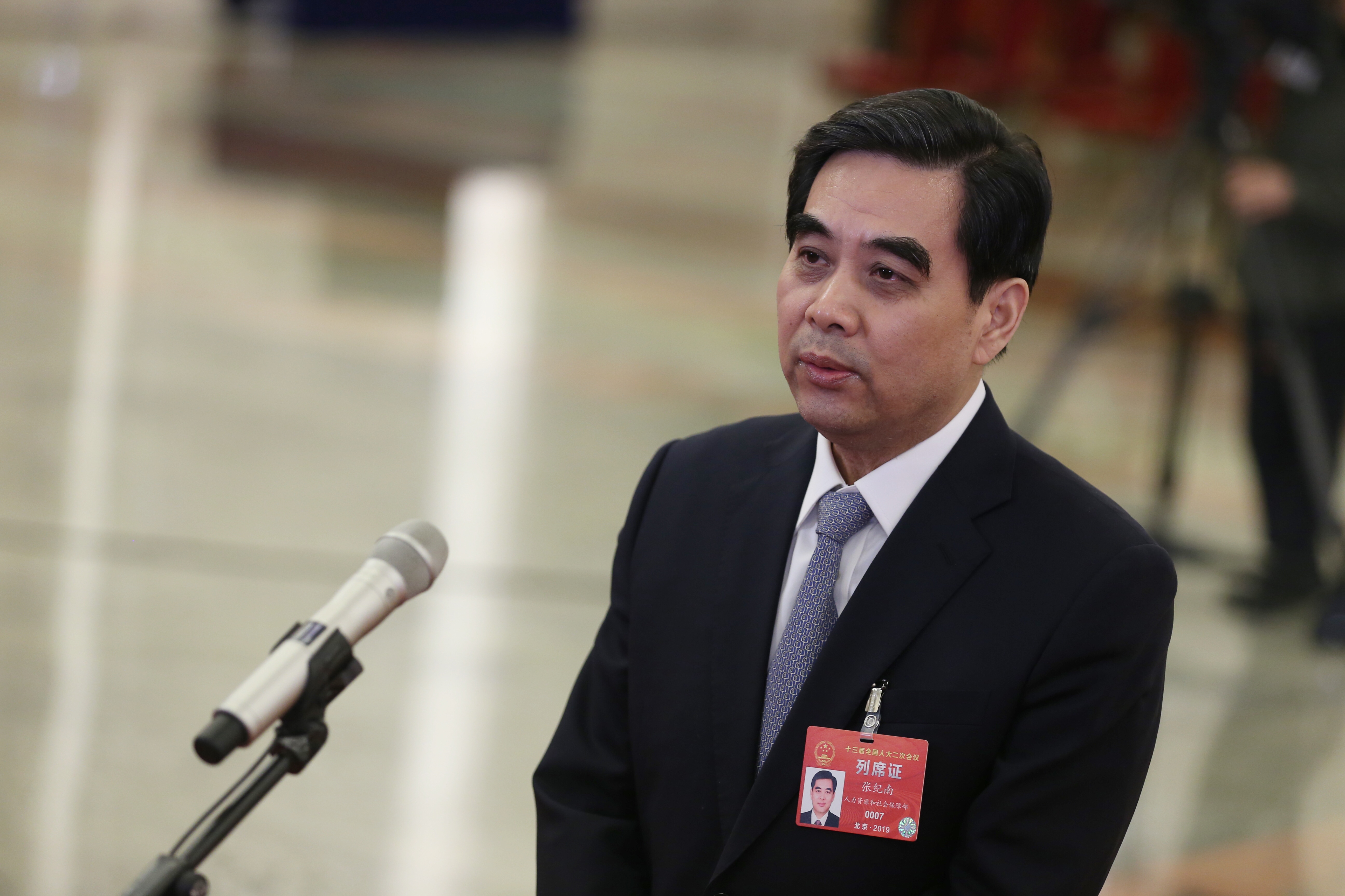 人社部部长张纪南有能力保证养老金的及时足额发放