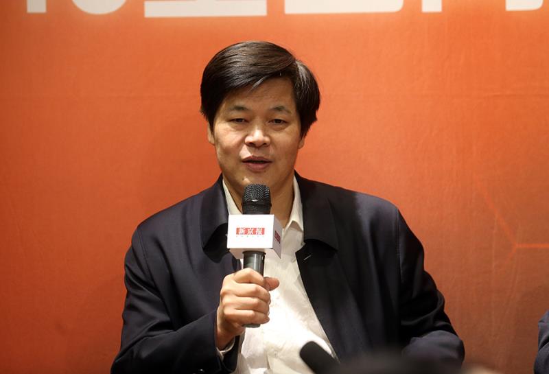 ȫ���˴�ί��ίԱ���й���ᱣ��ѧ��᳤֣���� �¾������� ����� ��