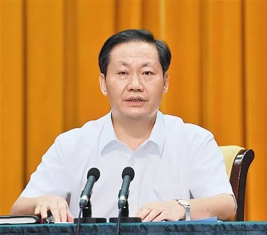 四川省委书记:决不让"两面派""两面人"有任何市场