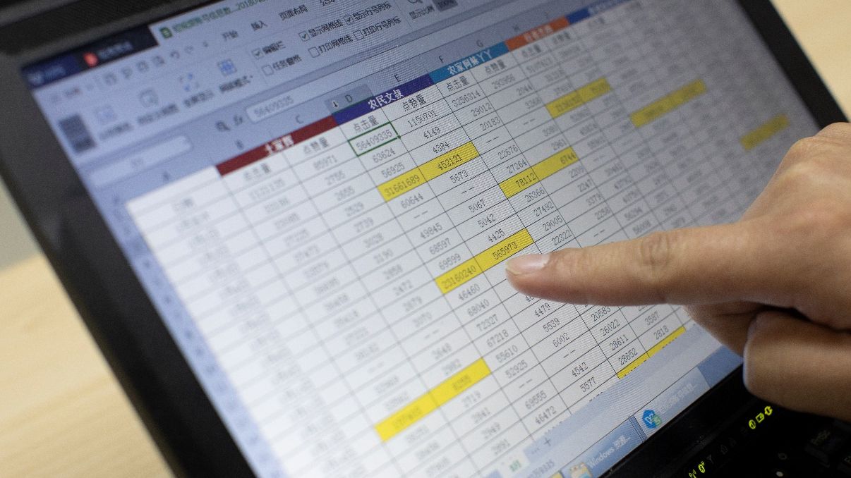 统计表格显示,文叔的浏览量很高。受访者供图记者了解到,签约农民主播