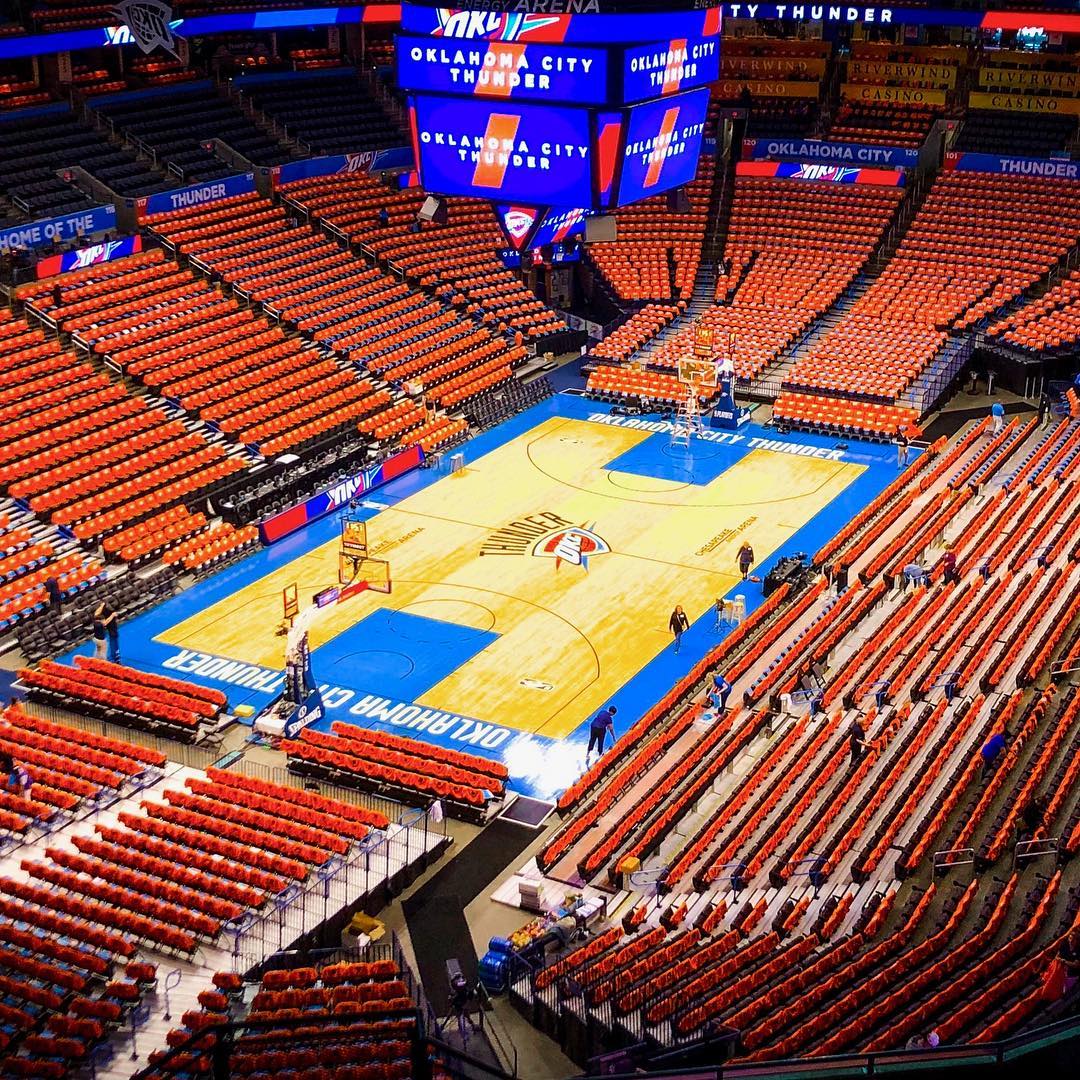 雷霆主场橙风破浪威少两双纪录一筐