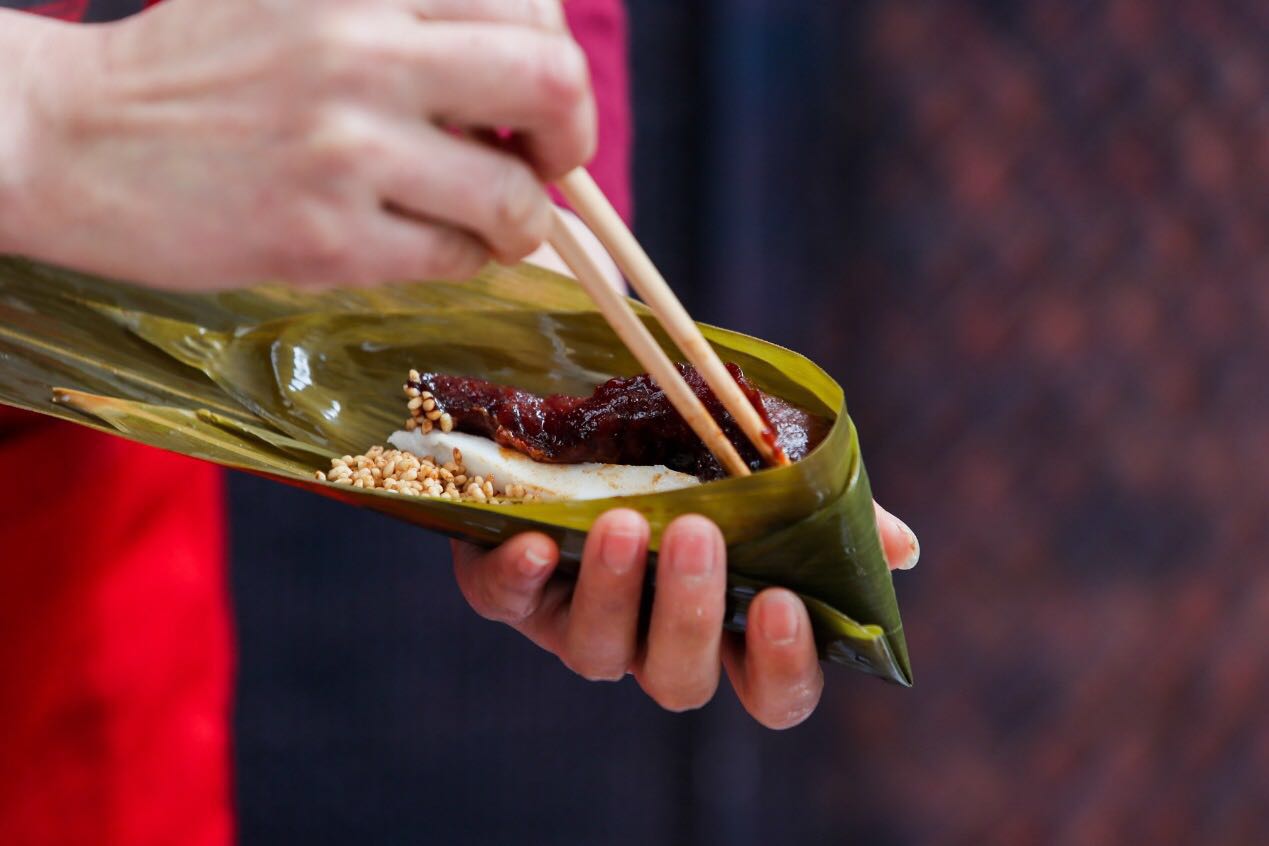 京城粽子江湖来了"新面孔",枕头粽进京"挑战"三角粽