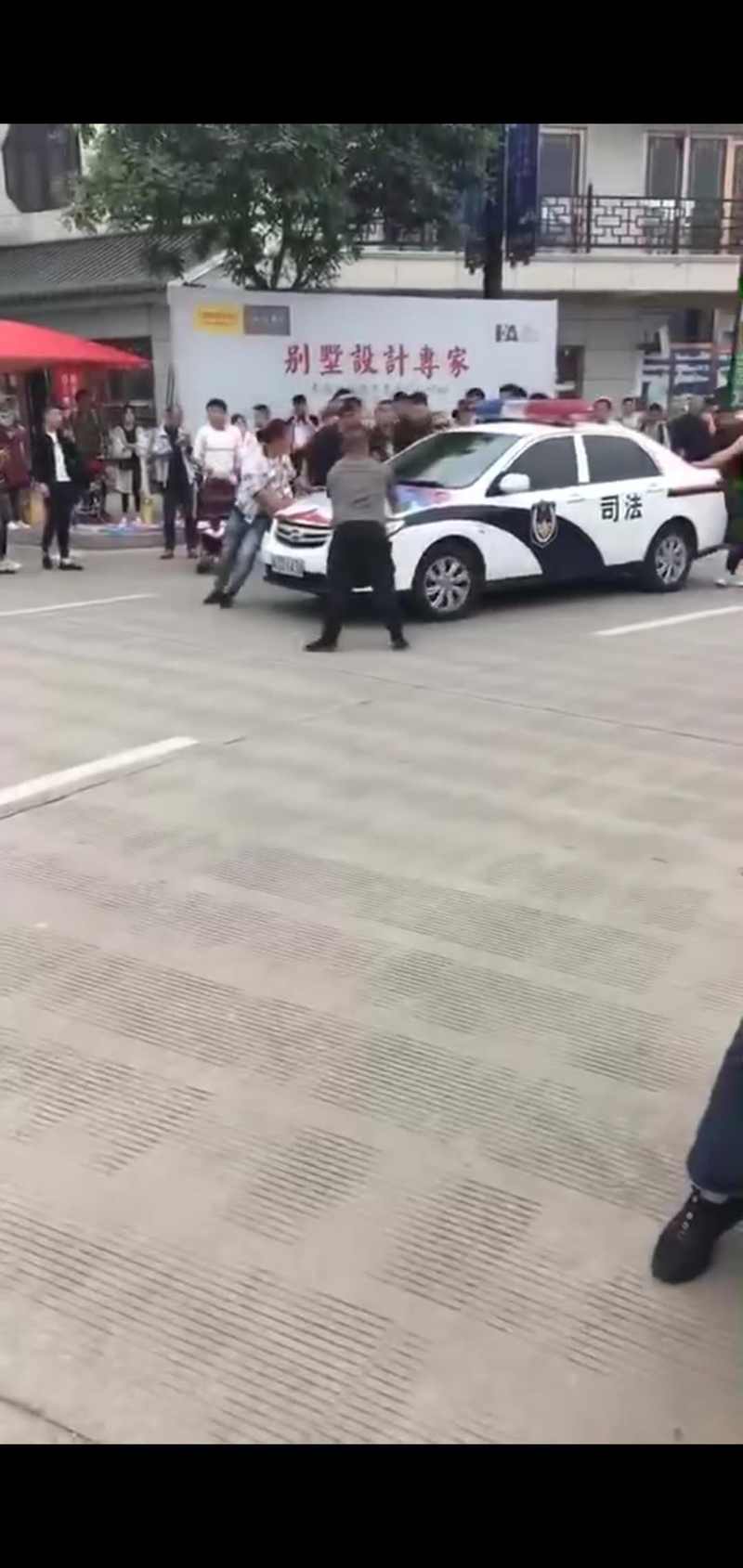 中国宝鸡暴政观察:涉嫌酒驾与他人发生纠纷 宝鸡一街道干部被免职