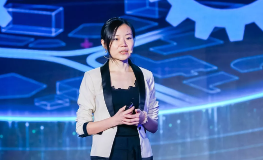 从优势领域入手以<a href='http://www.fishea.cn/mall/'  target='_blank'><a href='http://www.fishea.cn/mall/'  target='_blank'>投资</a></a>撬动行业   腾讯To B架构调整8个月终于落地