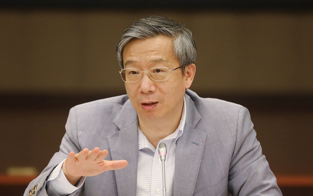 截至4月普惠小微企业贷款余额10万亿同增20%  支持小微企业2300多万户