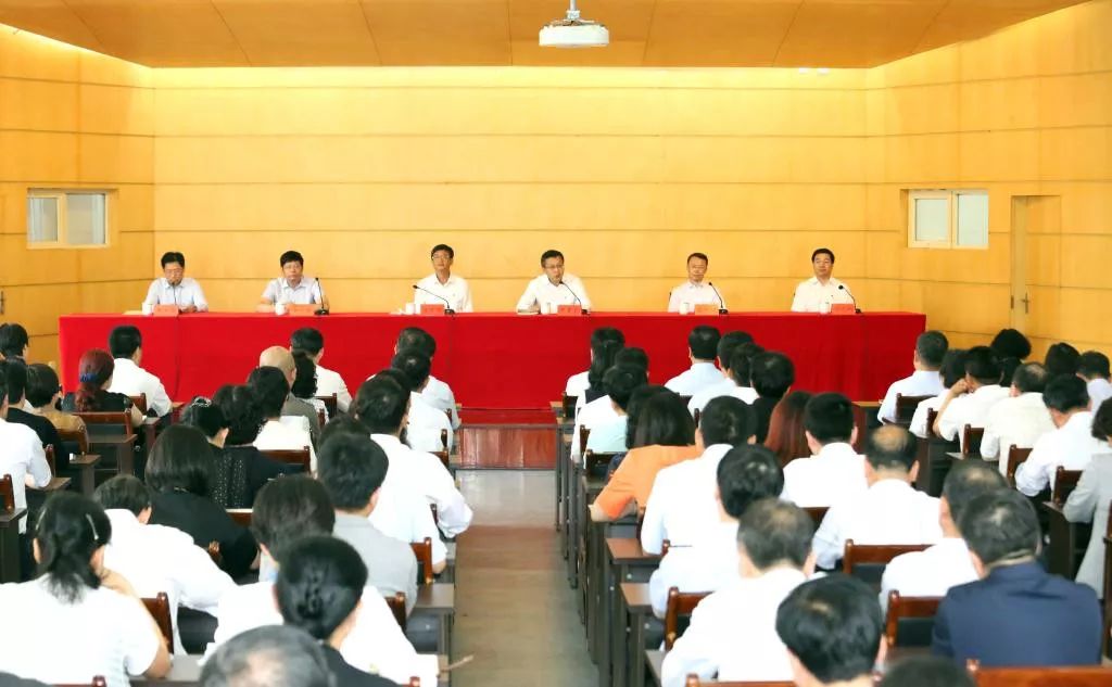 大连大学书记、校长、副书记同时调整