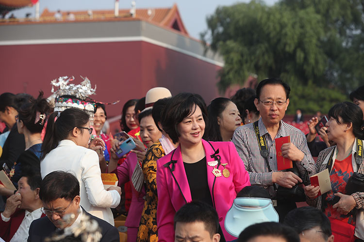 ��Ƽ�ڹ���̨�ϡ�