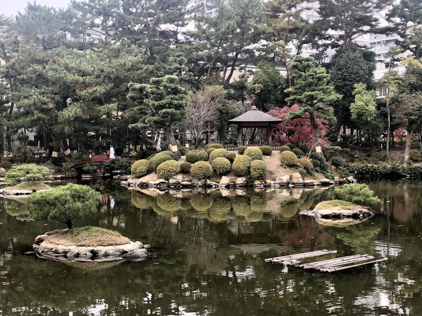 逛缩景园,登纸鹤塔,探寻广岛市的过去,今天与未来