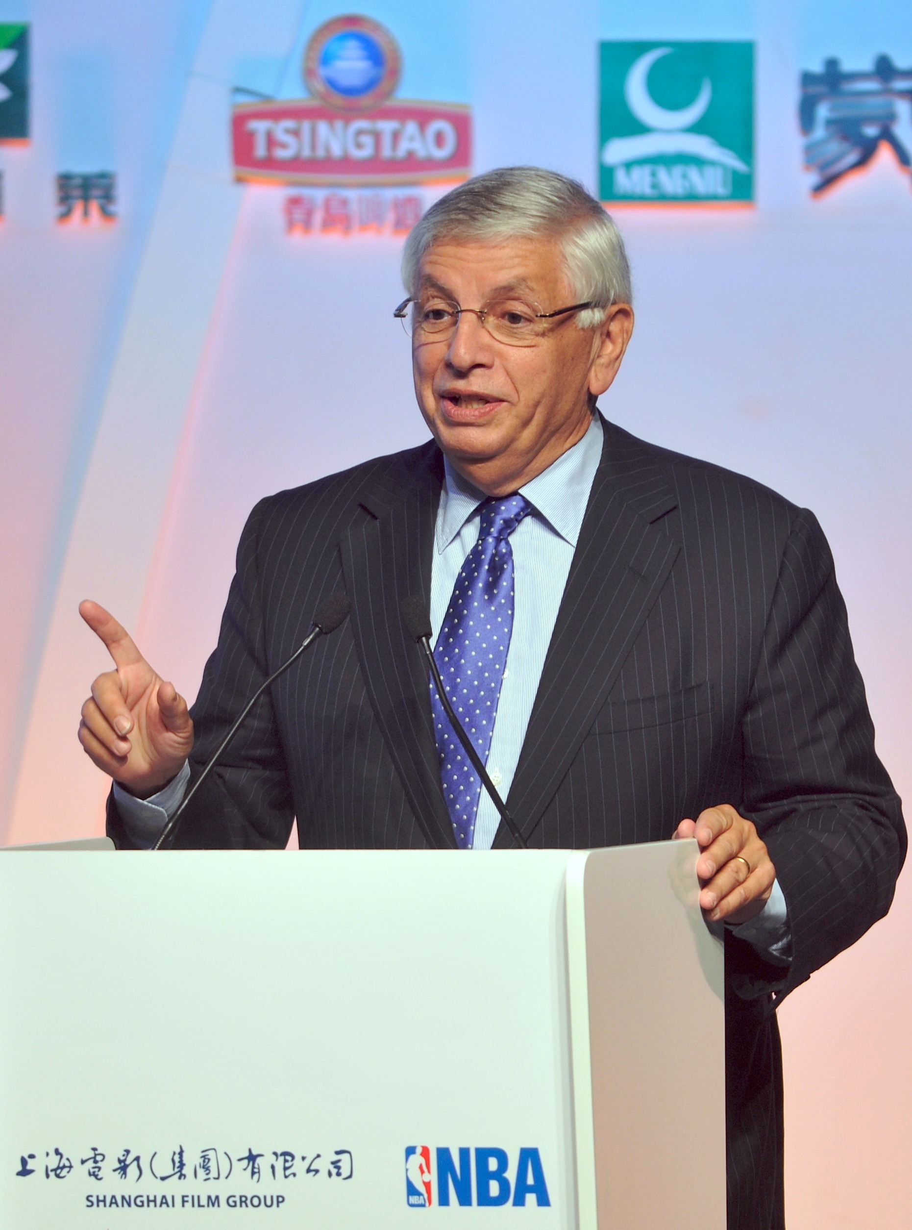 如果说大卫·斯特恩是职业体育历史上最伟大的经理人之一,大概不会有