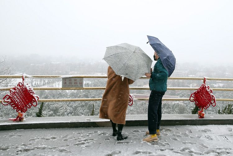 京城今冬第7场雪(四)|情人节陪你 "一起到白头"