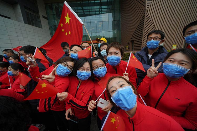 奋战65天北京援鄂医疗队今日启程返京组图