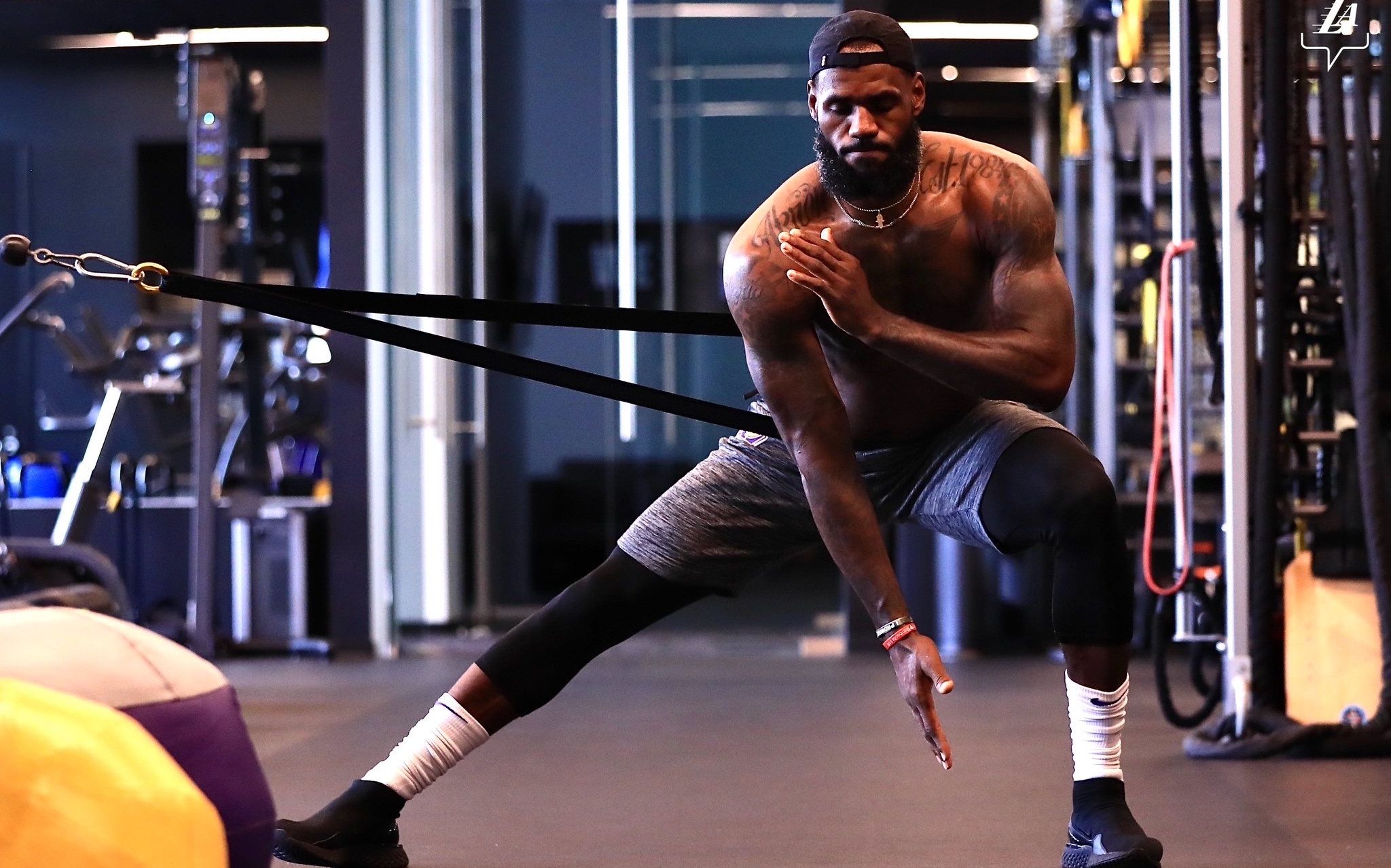 NBA还有十几位35+老将，他们可不是看热闹的