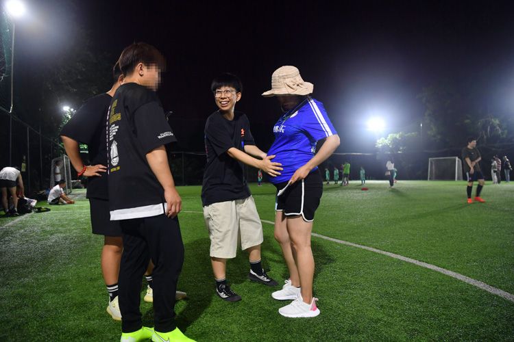 野球江湖的“水军”姐妹