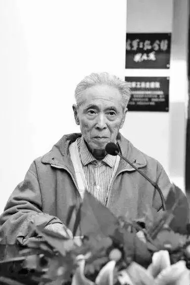 “中国潜艇之父”邓三瑞逝世