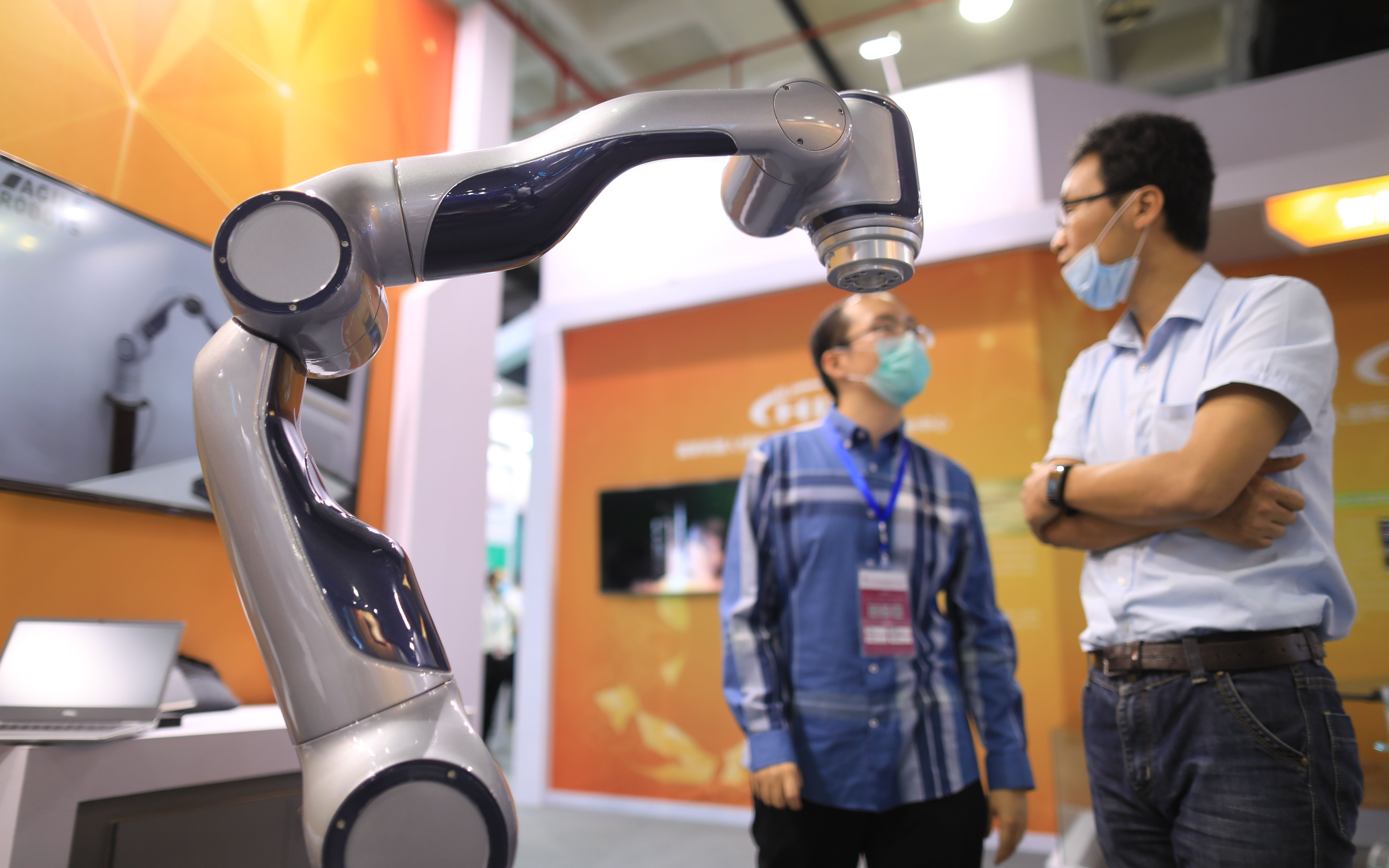 自动驾驶测试、智能换电站，高精尖成果扎堆科博会