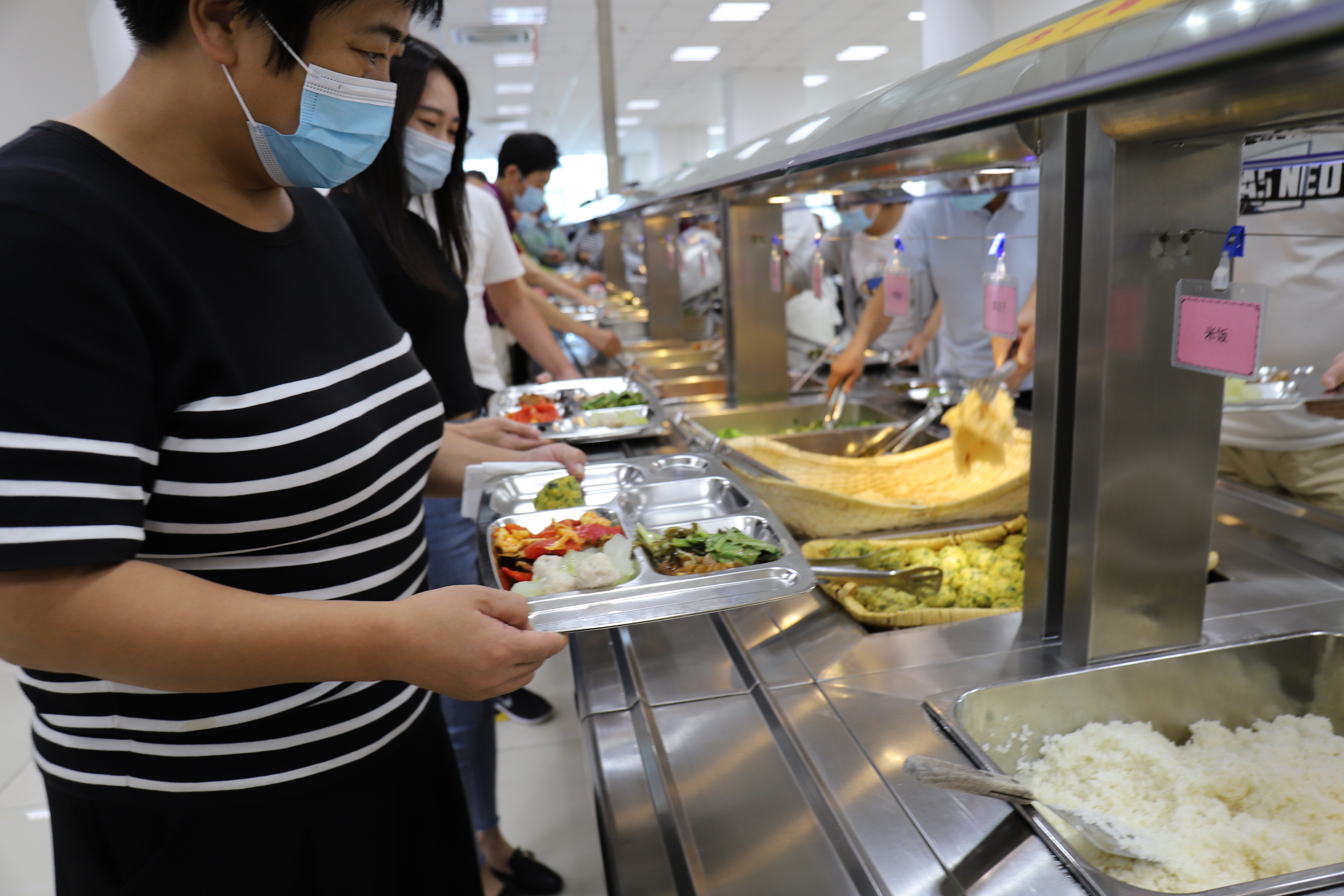 平谷区积极践行“光盘行动” 引领“舌尖上的文明”