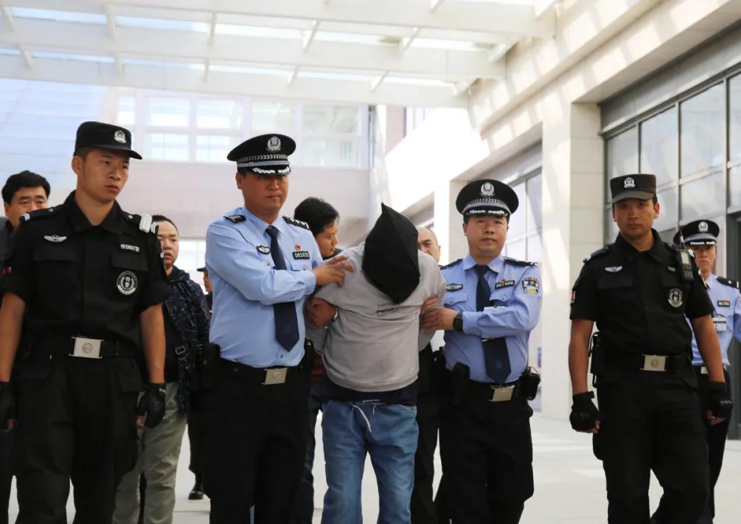 甘肃酒泉肃州警方破获19年前抢劫杀人案