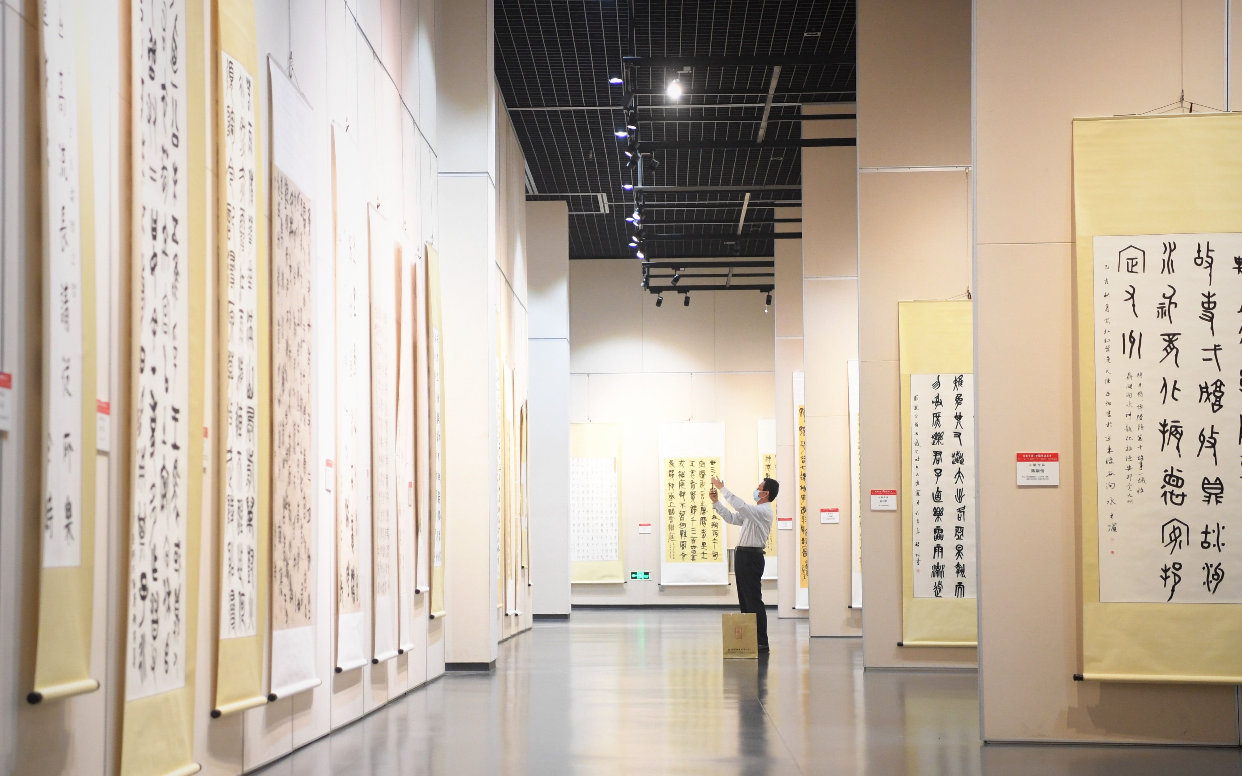 从大字不识几个到书法获奖 村民作品登上平谷区书画展