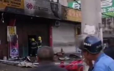 广西河池一栋民房失火致13人受伤，其中3人伤势较重