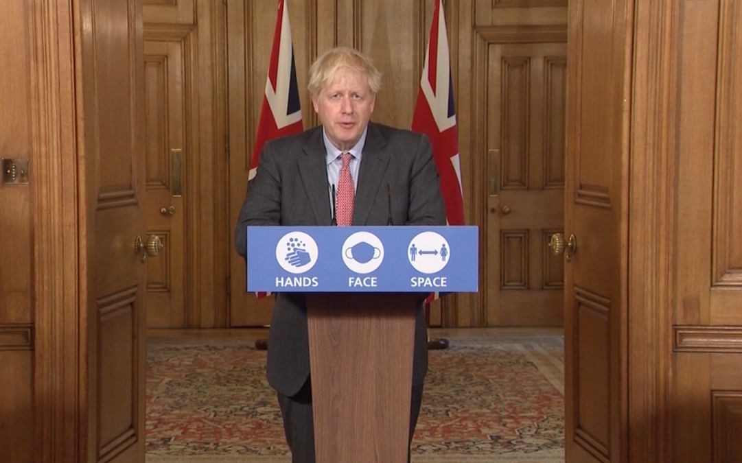 新冠病例持续上升，约翰逊：英国处于疫情“紧要关头”