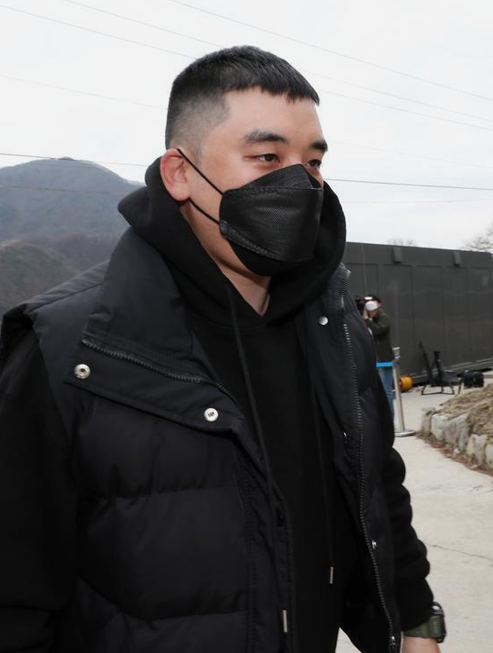 胜利案二次公审再次否认七项嫌疑，郑俊英将被作为证人传唤