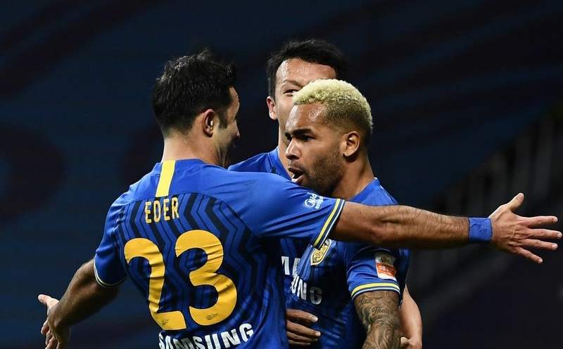 特谢拉归化中国足协_特谢拉：感谢在苏宁得到的支持和宠爱 谢谢中国_江苏苏宁特谢拉重要性