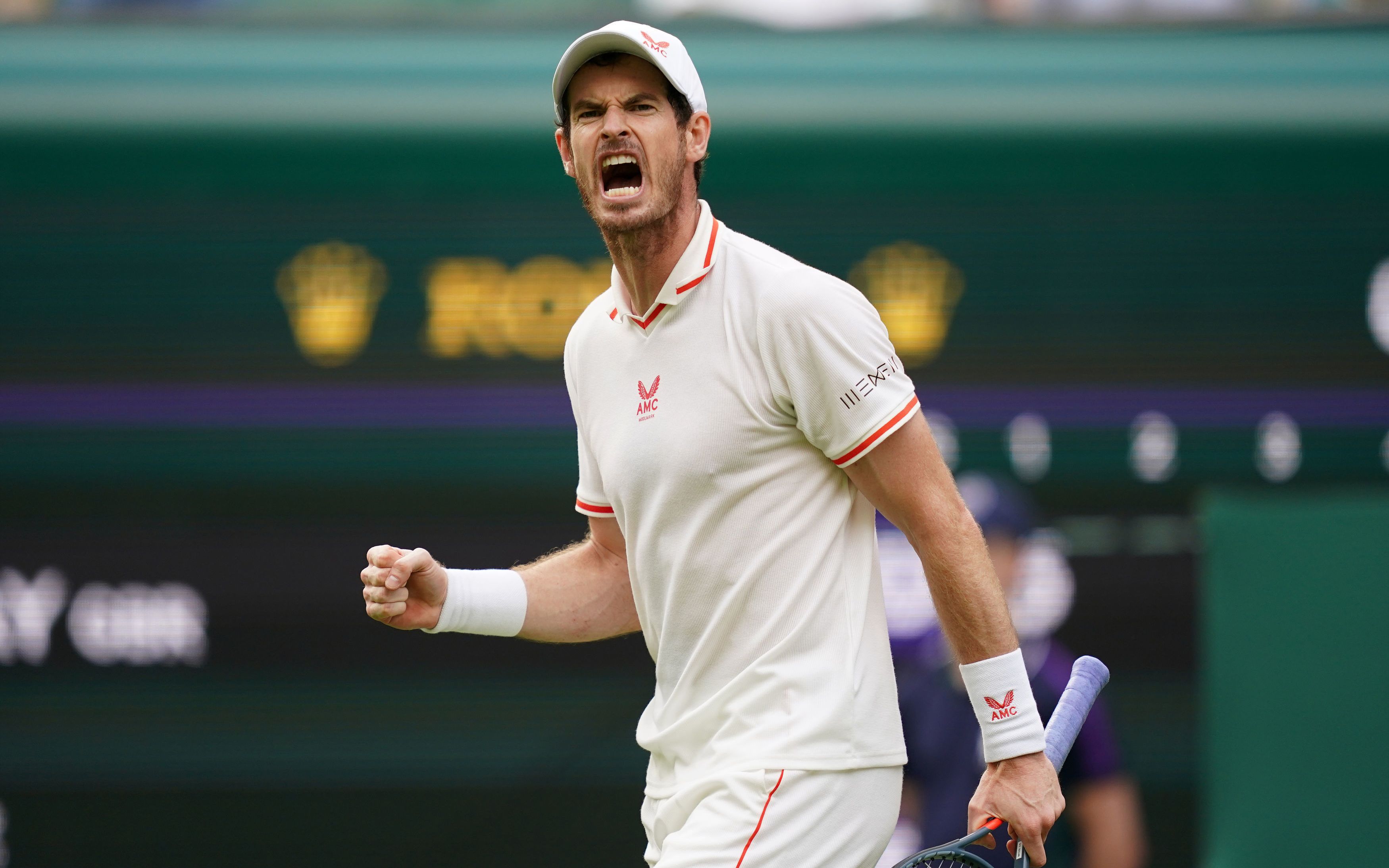 北京时间8月31日,2021美网男单首轮焦点大战,前赛会冠军,英国选手穆雷