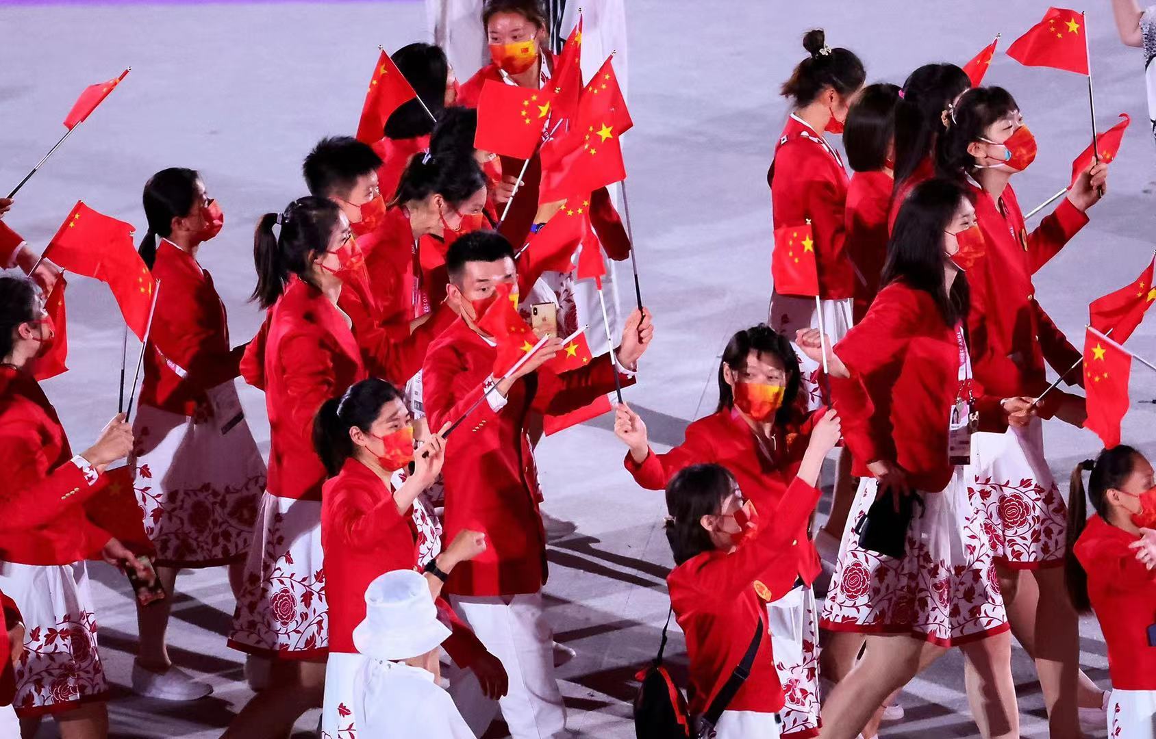 中国代表团东京奥运会图片