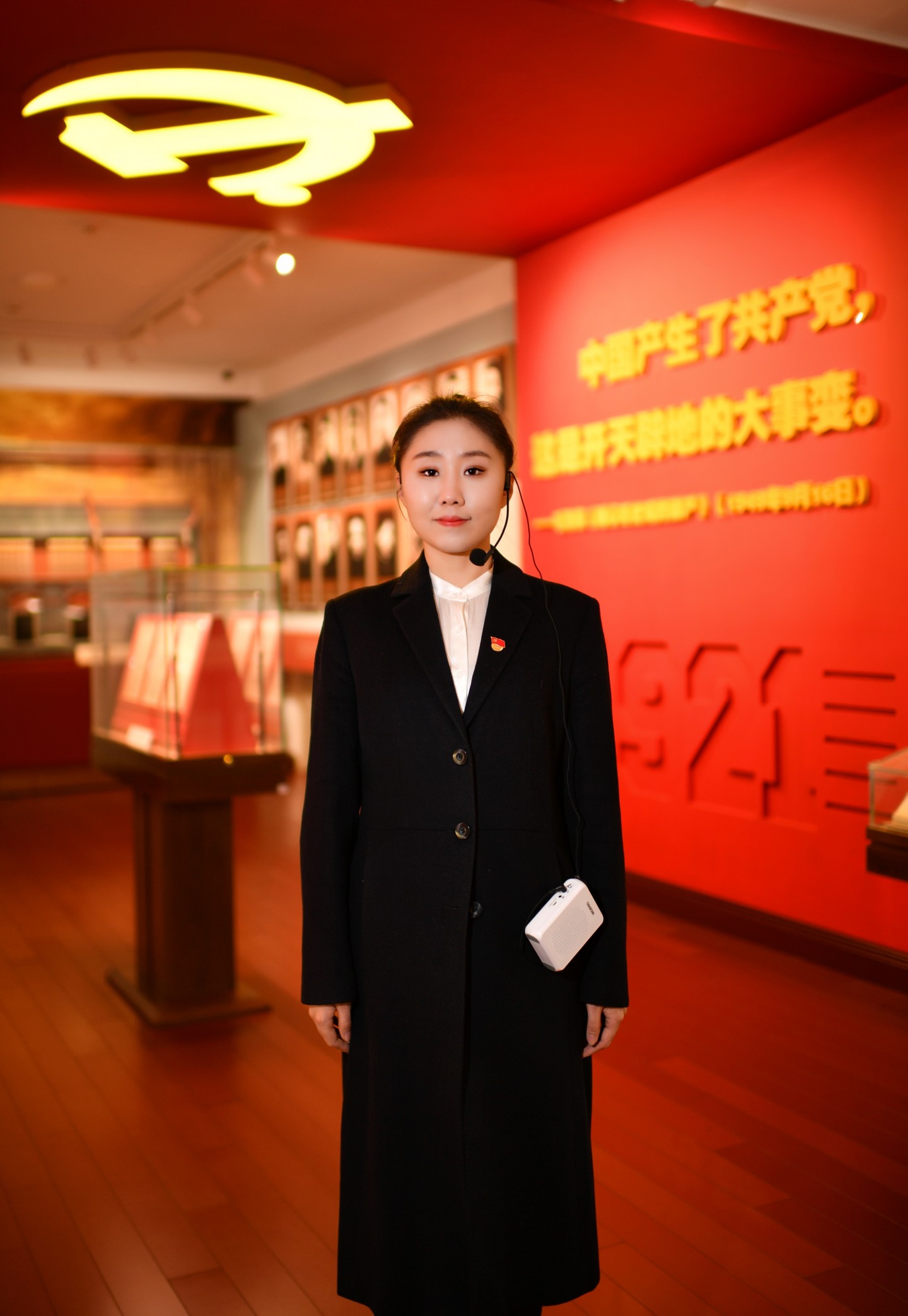 年终策划北大红楼讲解员谢尹楠希望自己成为一束燃烧的光