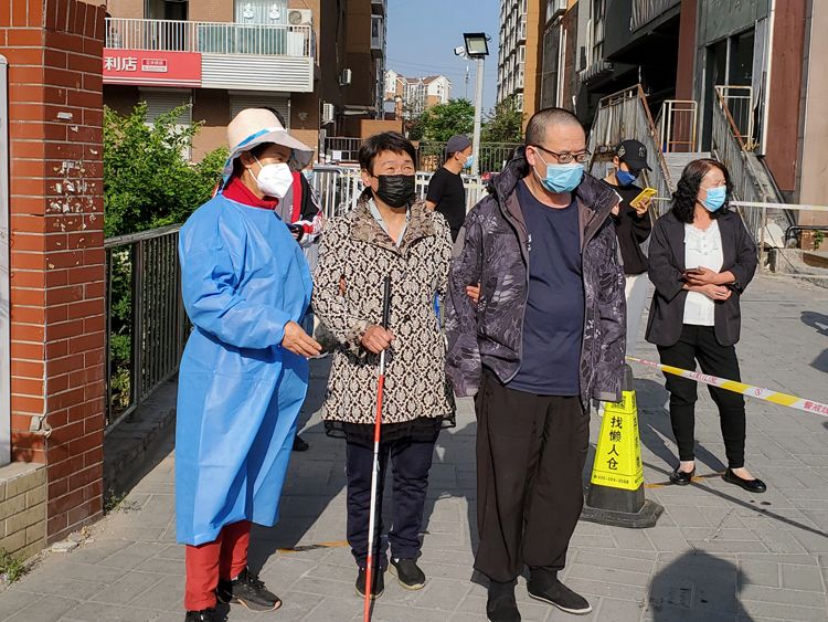 朝阳区为老幼病残孕开辟核酸检测绿色通道