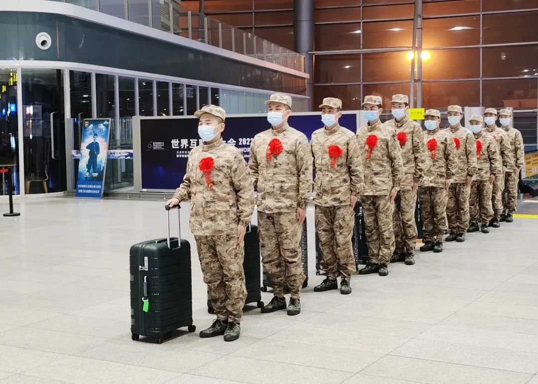 接下来,顺义区人民武装部将当好入伍新兵"娘家人",让他们安心服役.