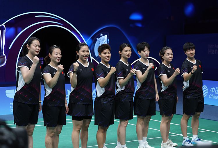 杭州亚运会中国羽毛球女团战胜日本队挺进决赛