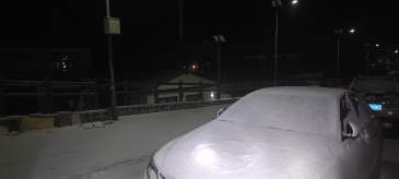 京西深山區下雪啦 大地一片雪白