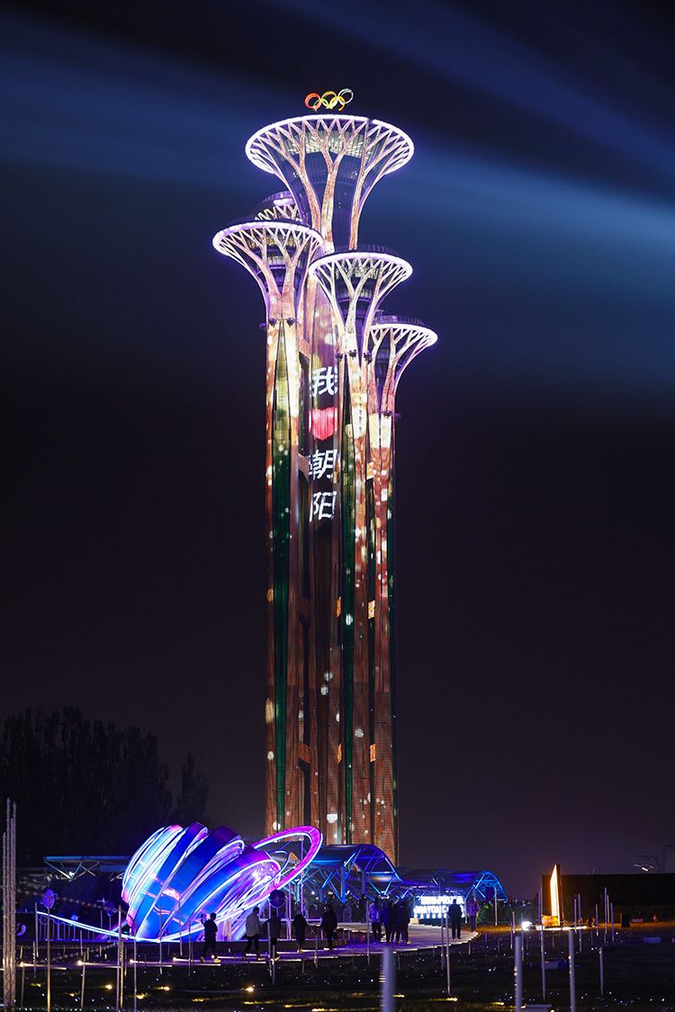 北京朝阳国际灯光节开幕我爱朝阳点亮奥林匹克塔