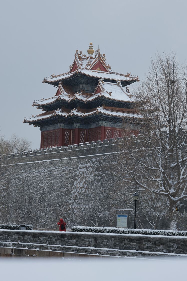 故宫角楼雪景诗句图片