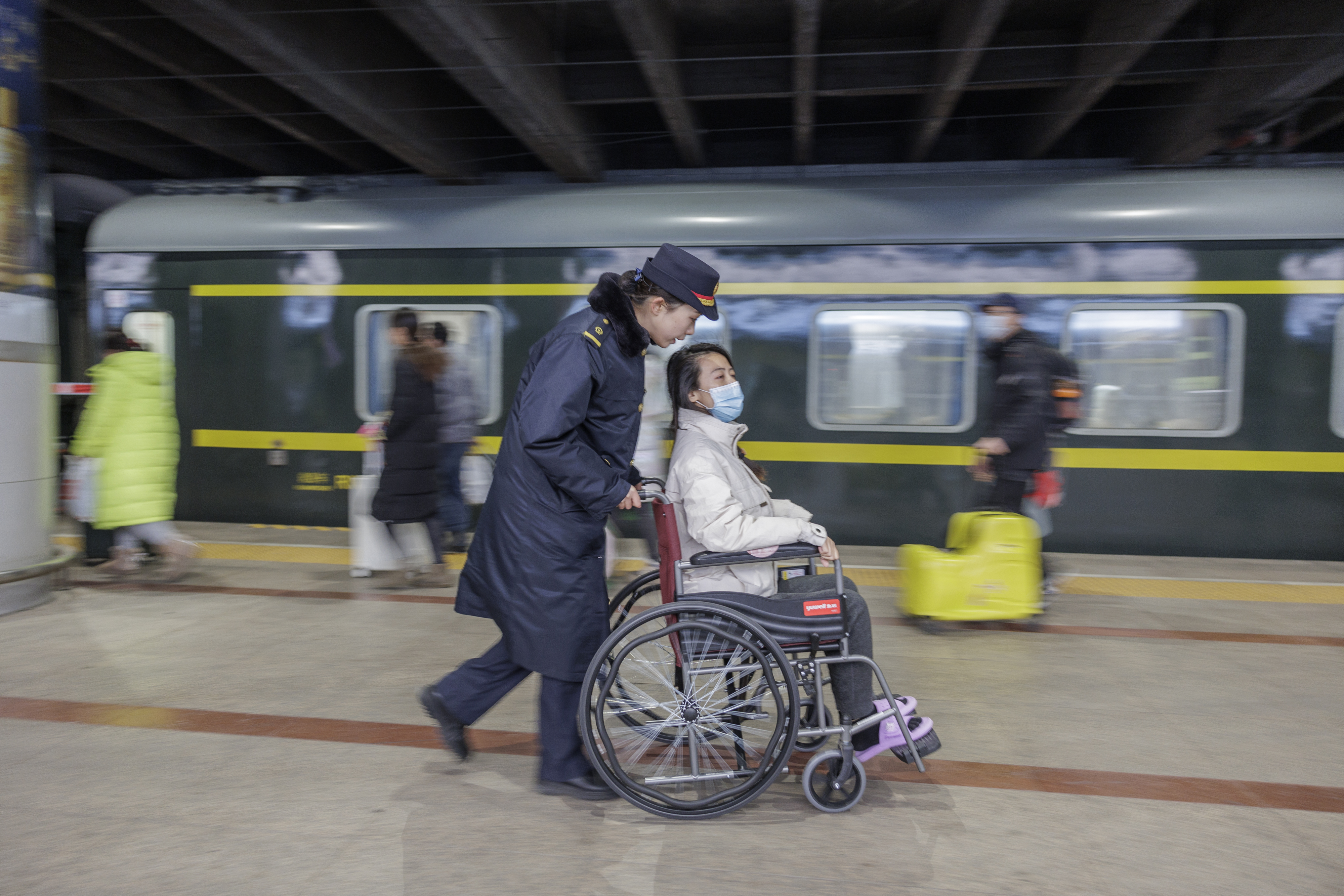 2024年东北人口音_东北人,正在重新回到东北