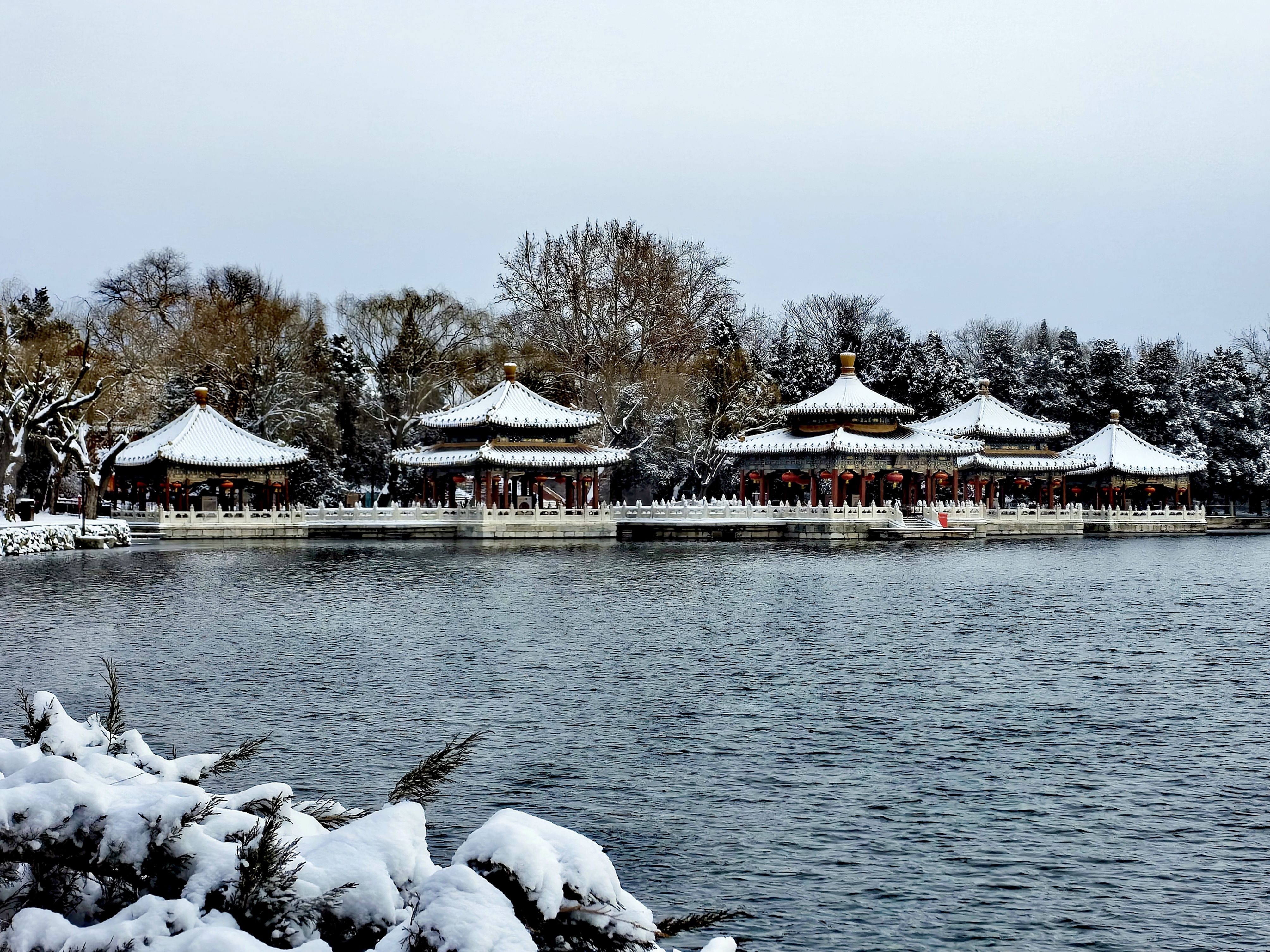 开封雪景图片